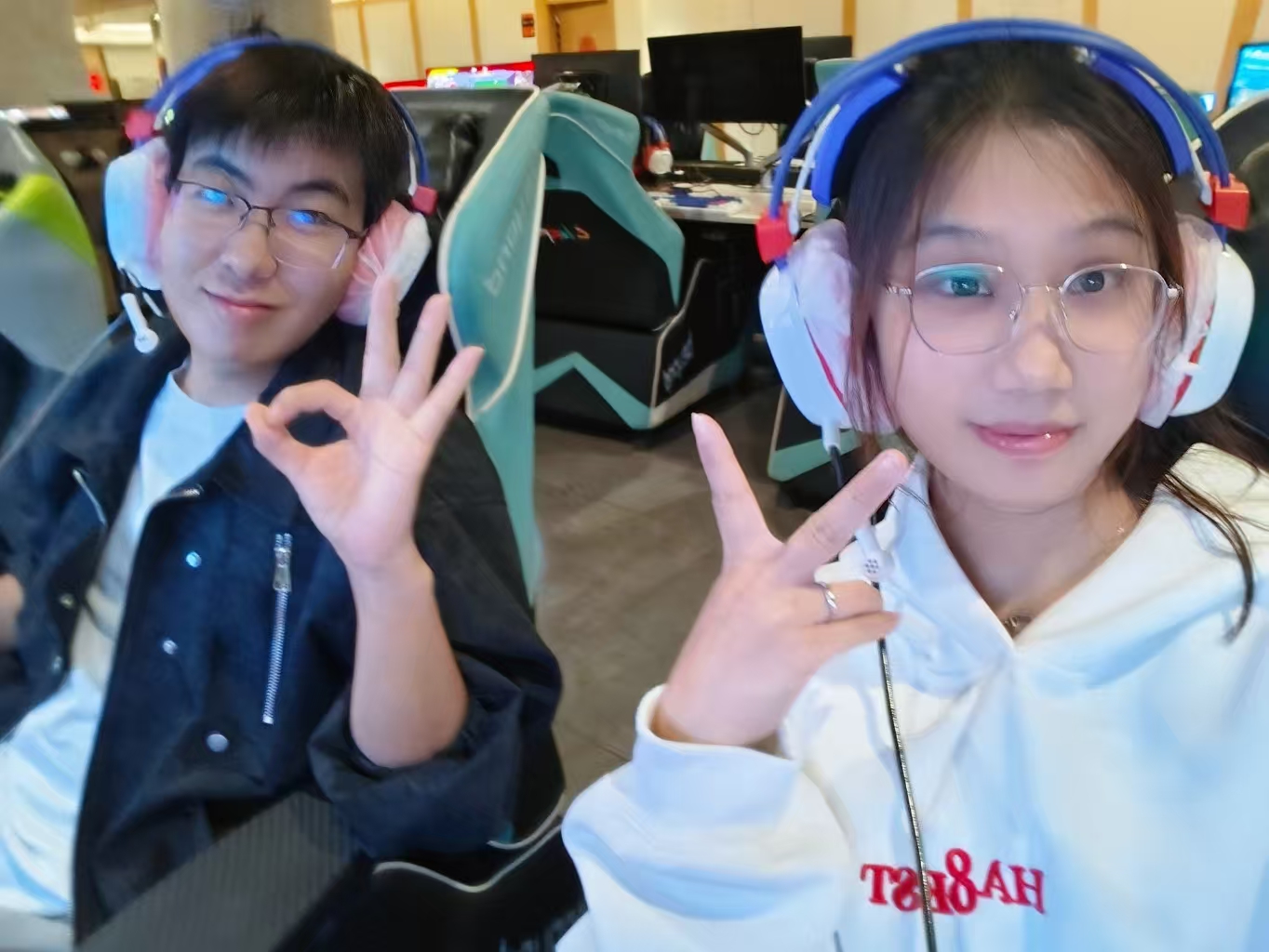 网吧